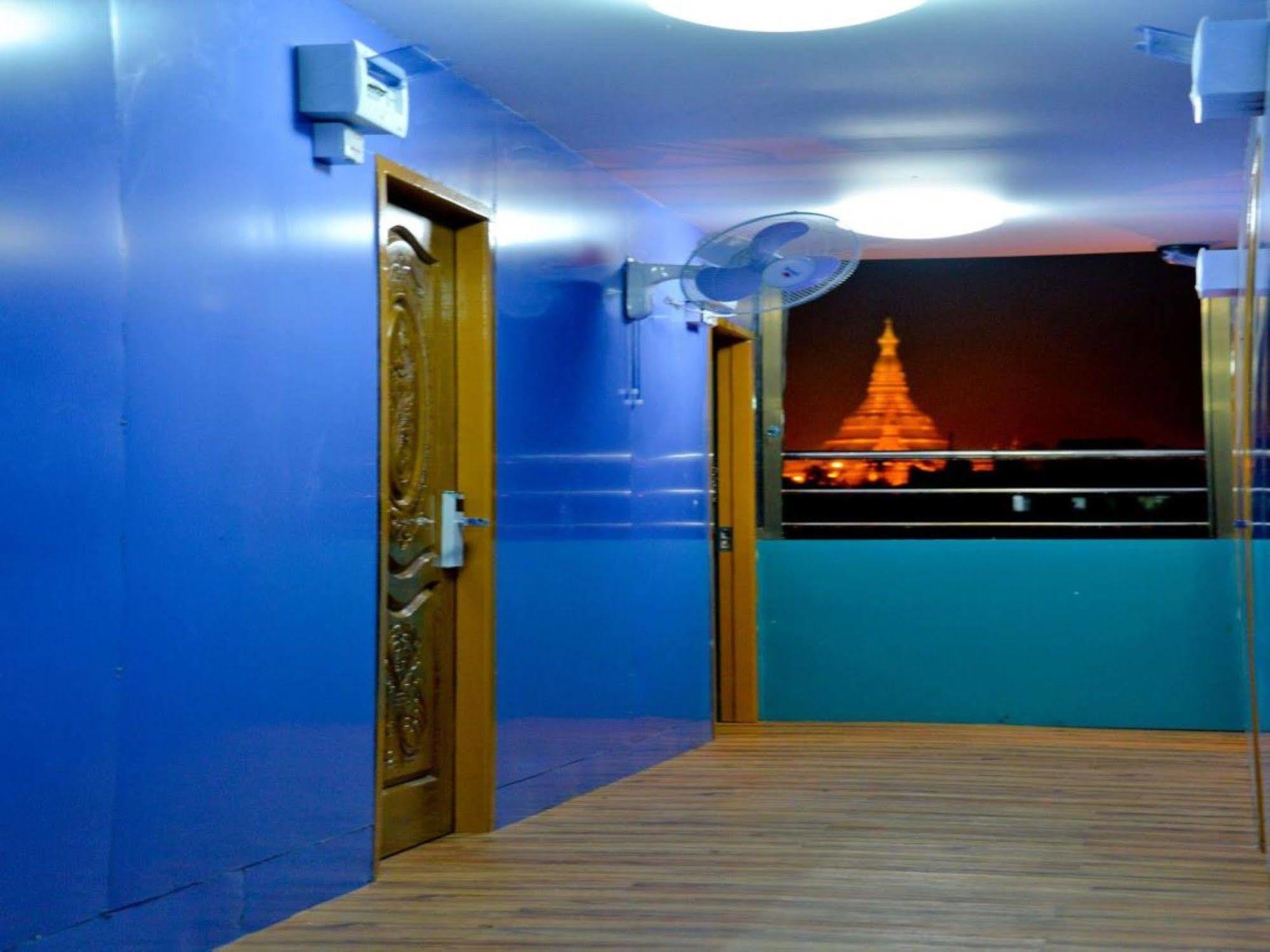 New Golden Forward Hotel Yangón Exterior foto